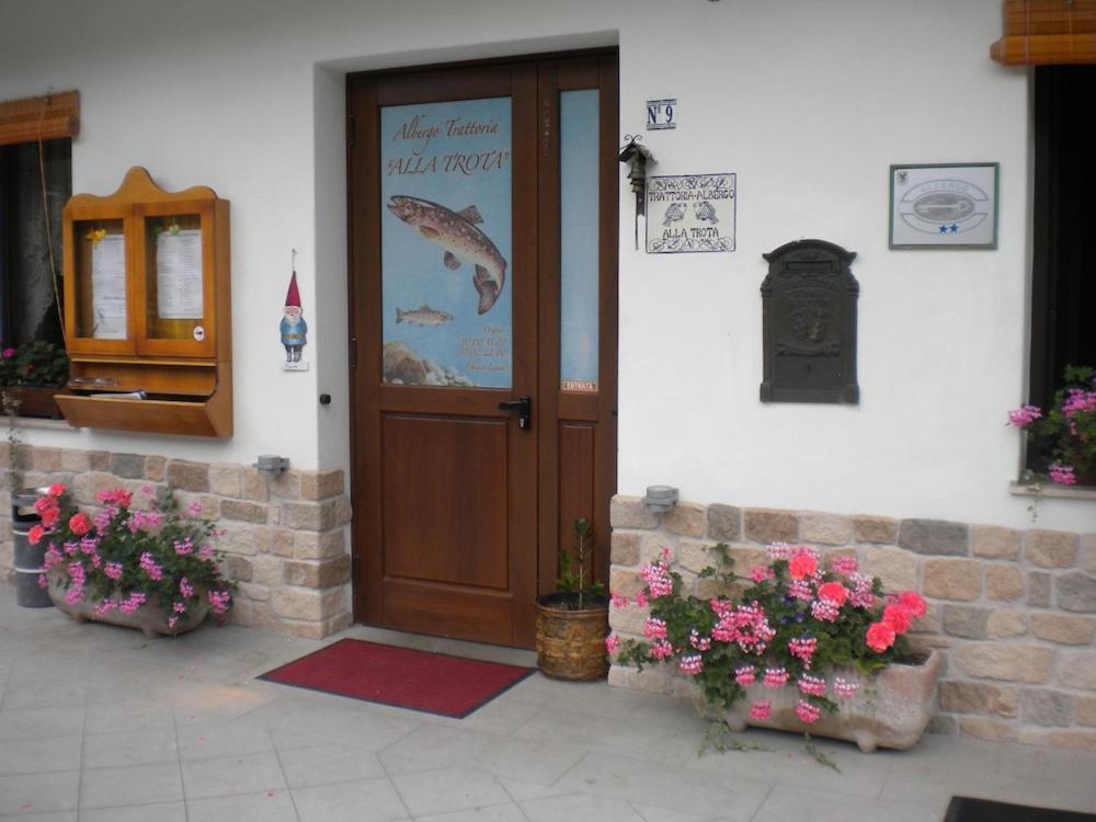 Albergo Alla Trota Pulfero Ngoại thất bức ảnh